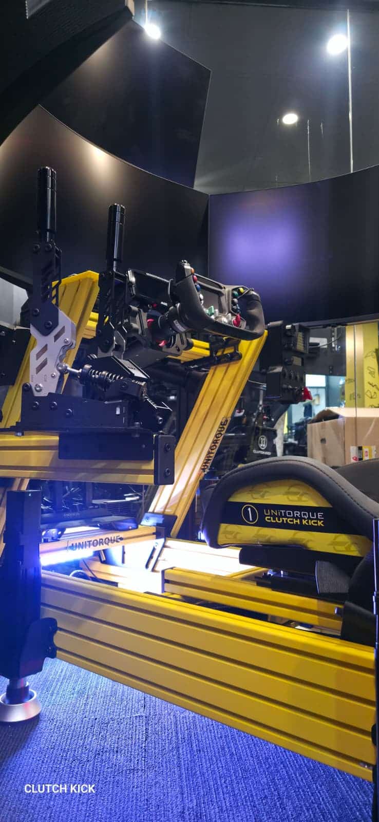 Australian-made UNiTORQUE VANTA-F simulator chassis