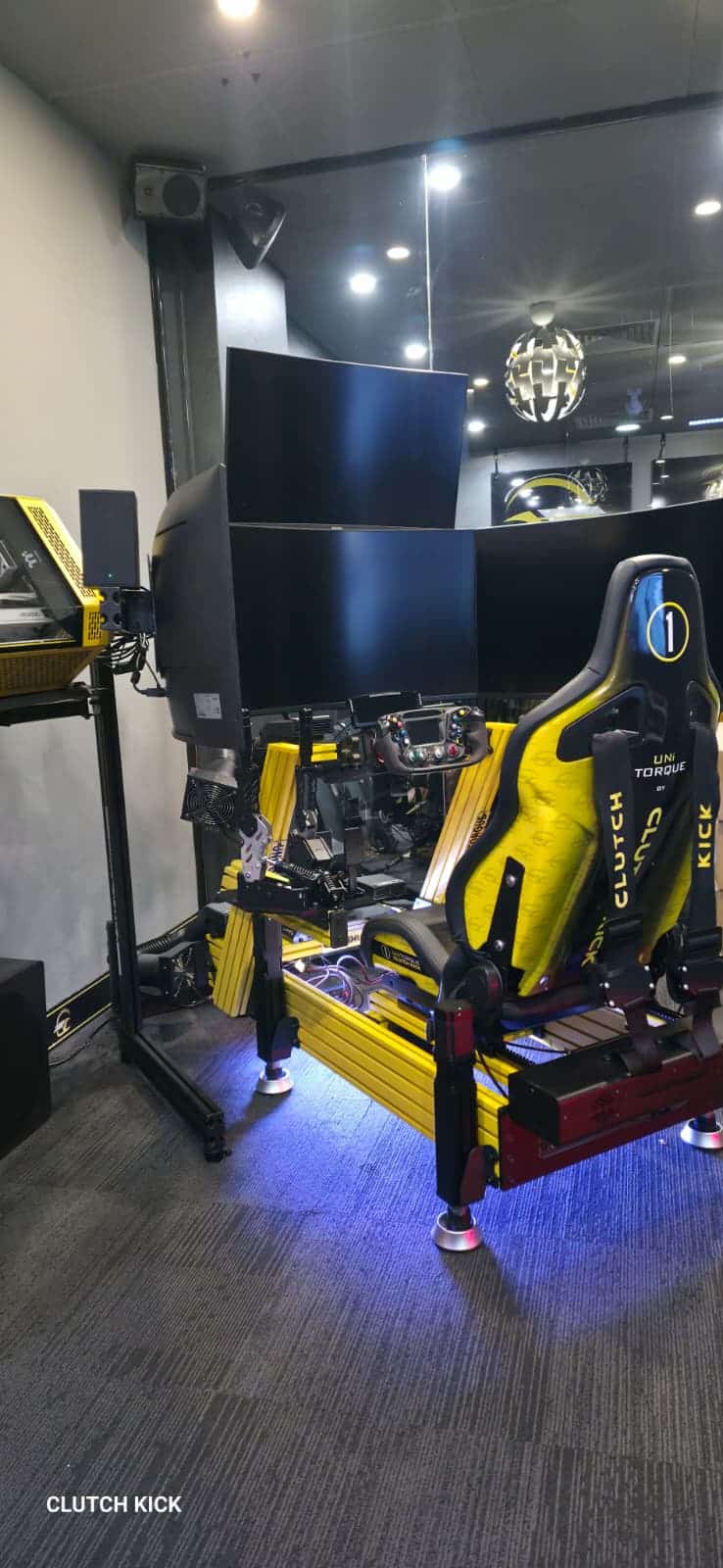 Complete Clutch Kick UNiTORQUE VANTA-F racing simulator